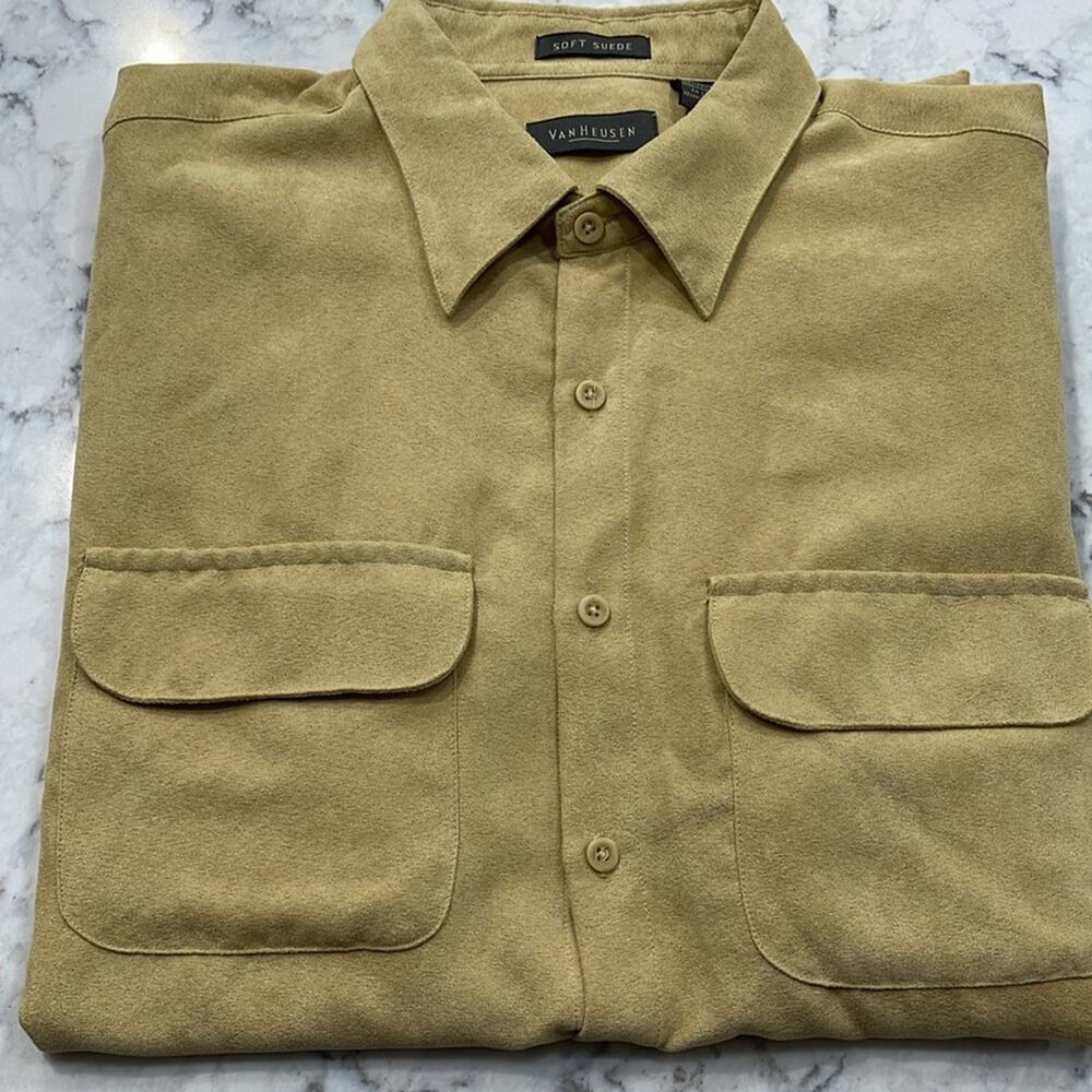 Men’s VanHeusen Button Up Shirt Size XL